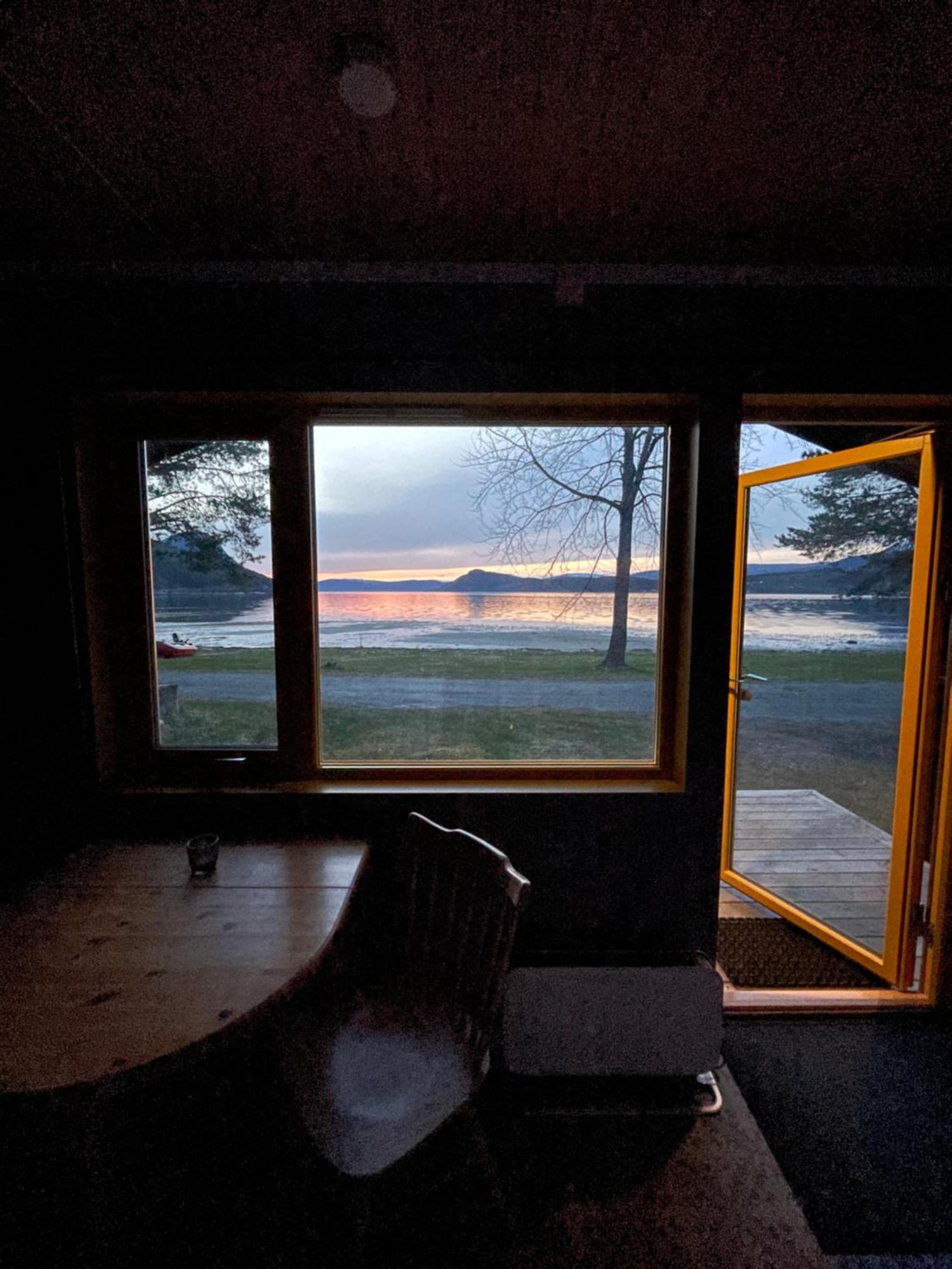 Fugelvagen, Cabins And Glamping Alvund Kültér fotó